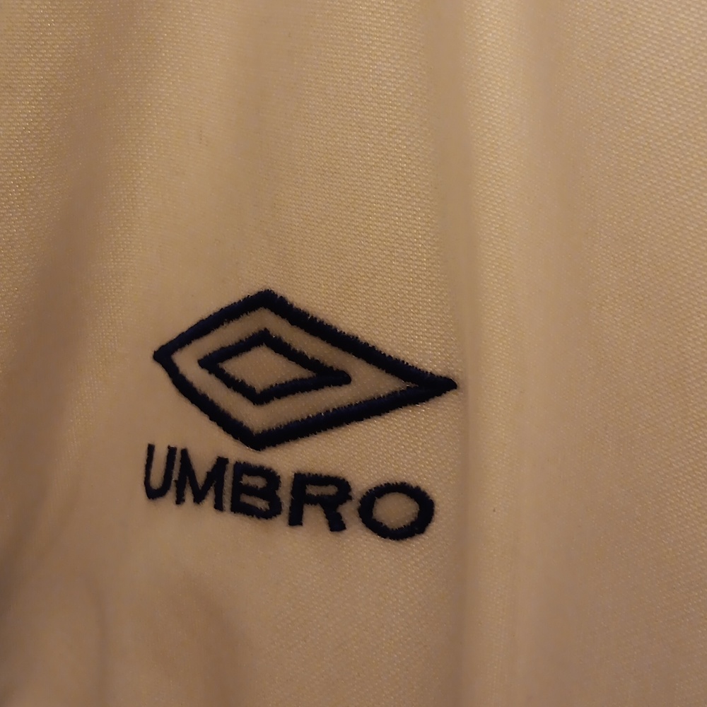 Vintage Guatemala Umbro Soccer Jersey Small White Blue Script Logo Short Sleeve - Picture 3 of 9
